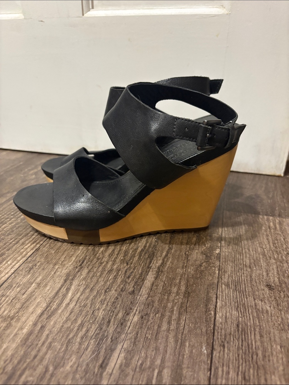 ECCO Naturals Black Leather Wooden Wedge Platforms size 37, 6.5